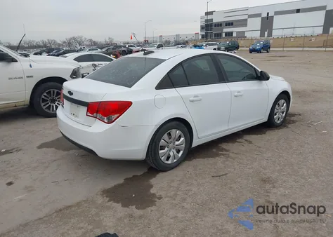 2016 Chevrolet Cruze Limited Ls Auto z USA, uszkodzony, nr VIN 1G1PC5SH1G7145404